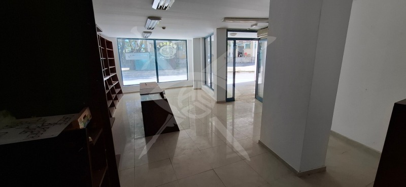 En venta  Comercio región Burgas , k.k. Slanchev bryag , 53 metros cuadrados | 36561965