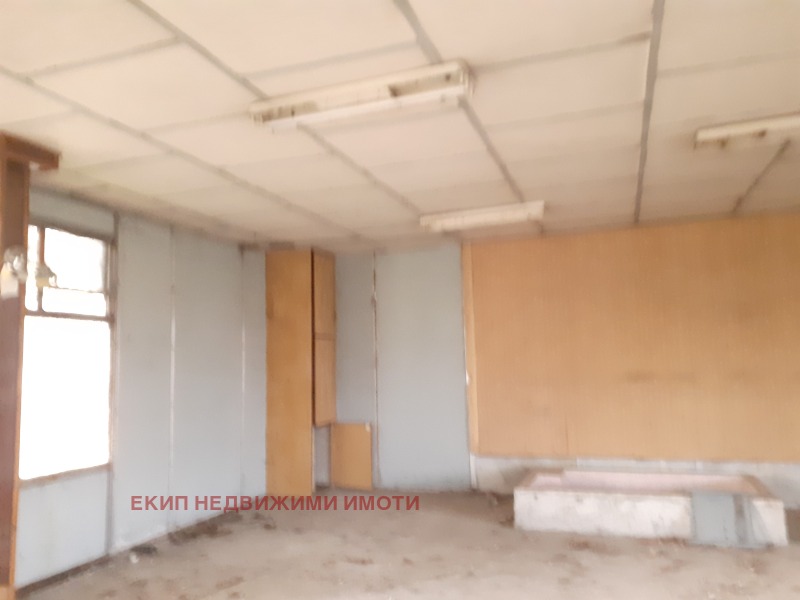 Продава БИЗНЕС ИМОТ, гр. Тутракан, област Силистра, снимка 7 - Други - 52301924