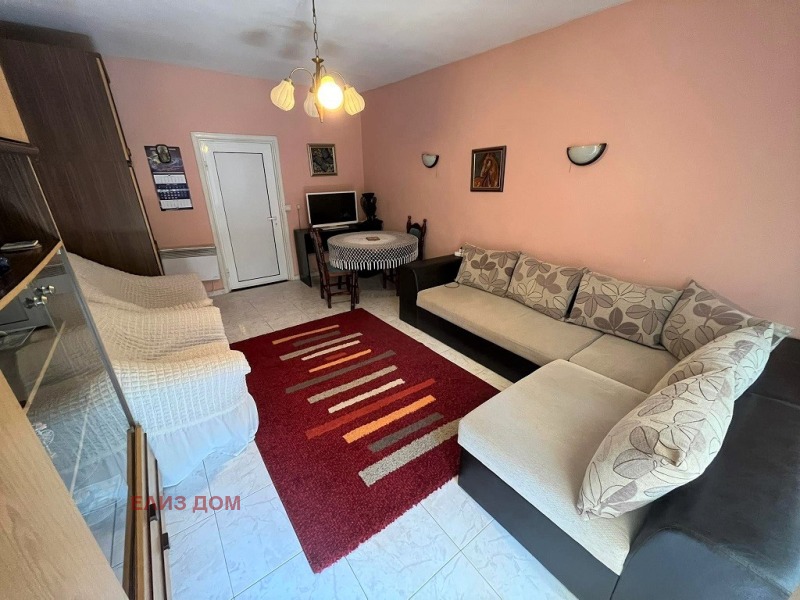 Продава 4-СТАЕН в град Варна, ВИНС-Червен площад - 110 кв.м / 306 000 € » 598 483.98 лв., ЕЛИЗ ДОМ