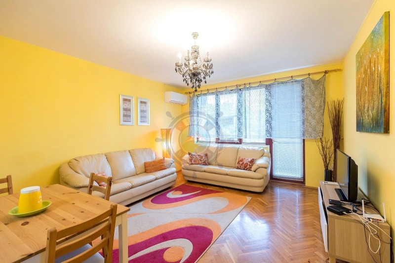 De vânzare  1 dormitor Varna , m-t Saltanat , 80 mp | 18722827 - imagine [2]