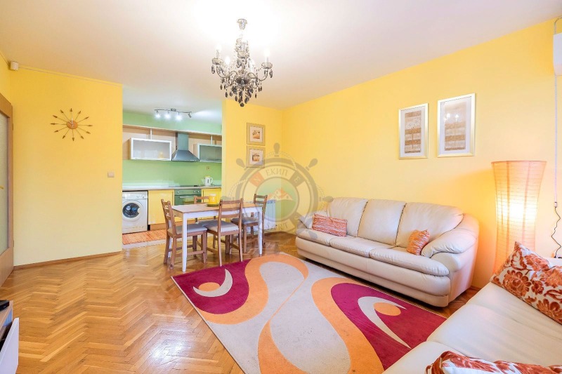 De vânzare  1 dormitor Varna , m-t Saltanat , 80 mp | 18722827 - imagine [5]
