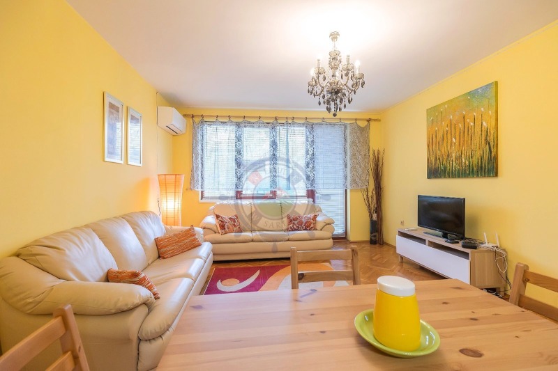 De vânzare  1 dormitor Varna , m-t Saltanat , 80 mp | 18722827 - imagine [4]