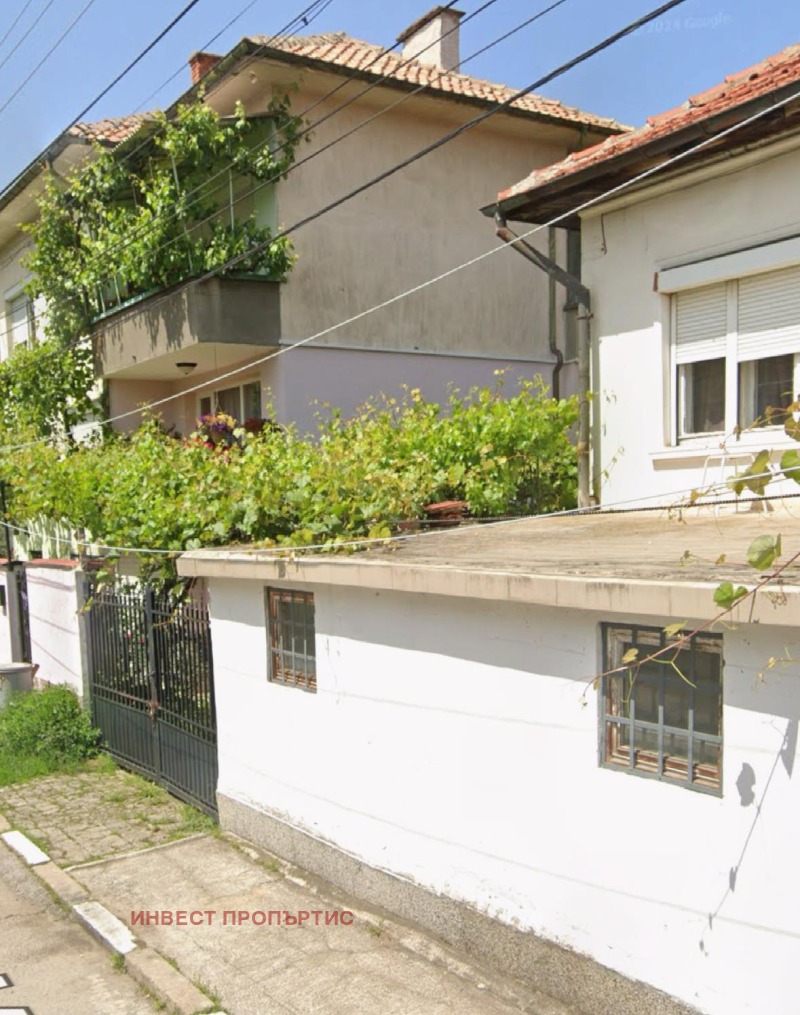 Продава  Къща град Кюстендил , Никола Въжаров , 150 кв.м | 33065500 - изображение [2]