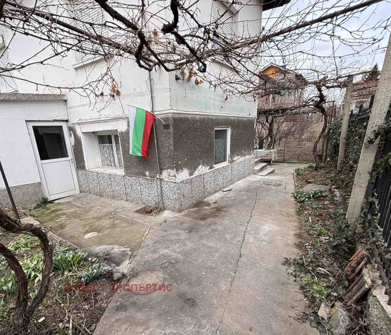 Продава  Къща град Кюстендил , Никола Въжаров , 150 кв.м | 33065500 - изображение [5]