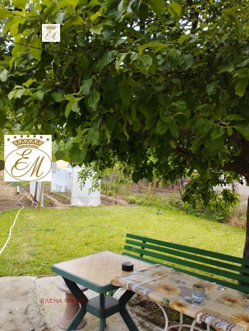 Продава КЪЩА, област Шумен, с. Мадара • 250000 лв. / 127822.97 € • 28201091 1