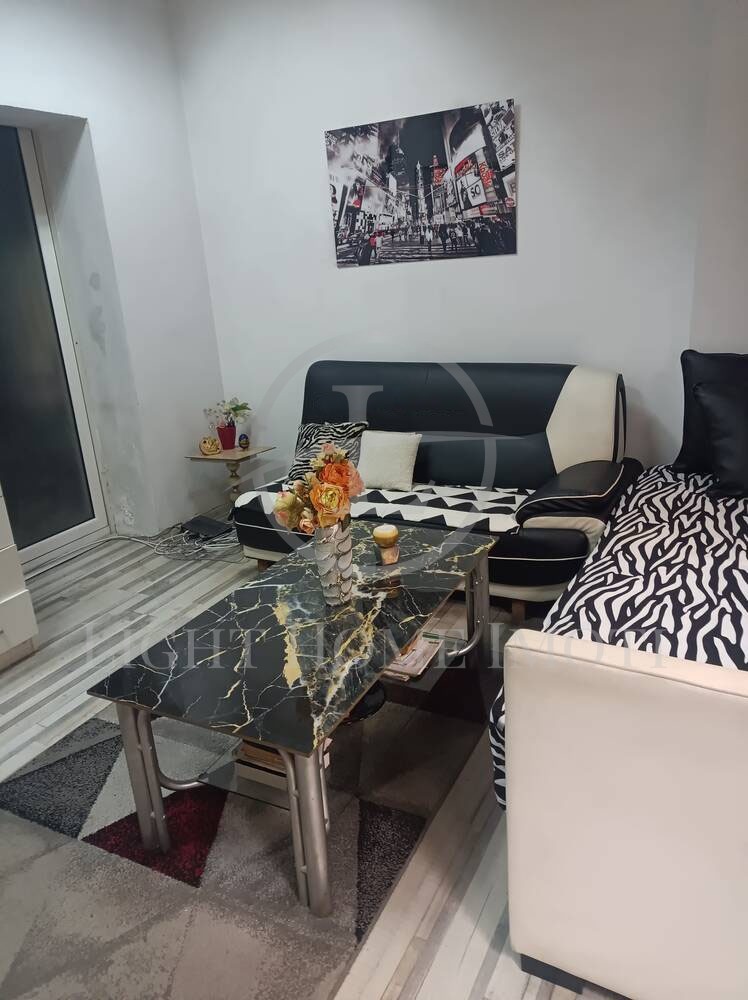 Продава  Магазин град Пловдив , Център , 80 кв.м | 89309286 - изображение [2]