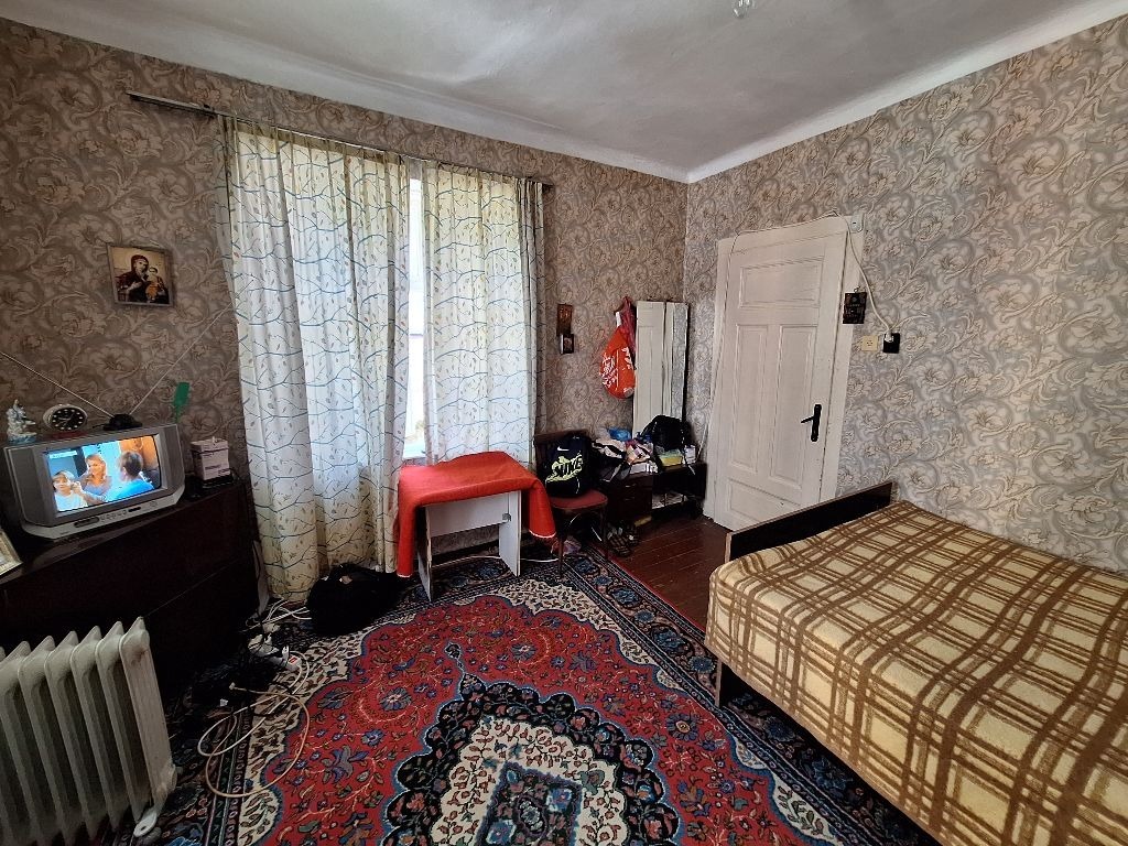 Продава ЕТАЖ ОТ КЪЩА, гр. Варна, Окръжна болница-Генерали, снимка 5 - Етаж от къща - 54923535