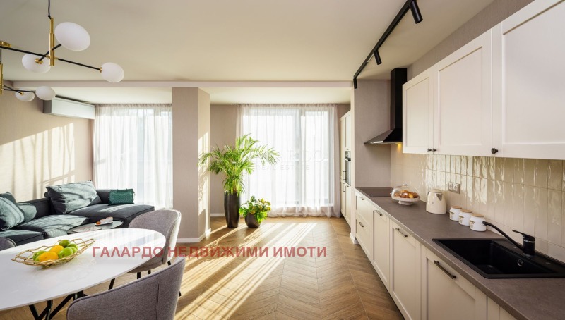 Продава 3-СТАЕН в град Пловдив, Кършияка - 127 кв.м / 379 161 € » 741 574.46 лв., ГАЛАРДО НЕДВИЖИМИ ИМОТИ