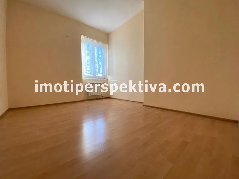 Продава 2-СТАЕН, гр. Пловдив, Кършияка, снимка 2 - Aпартаменти - 49208602