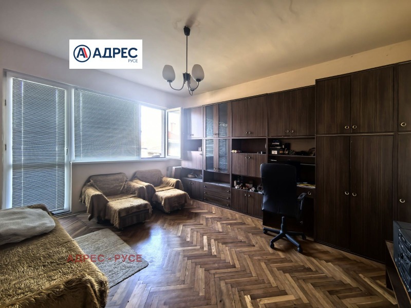 Продава  3-стаен град Русе , Център , 100 кв.м | 69234797