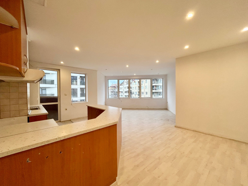 Продава 3-СТАЕН, гр. София, Манастирски ливади, снимка 2 - Апартаменти - 52463534