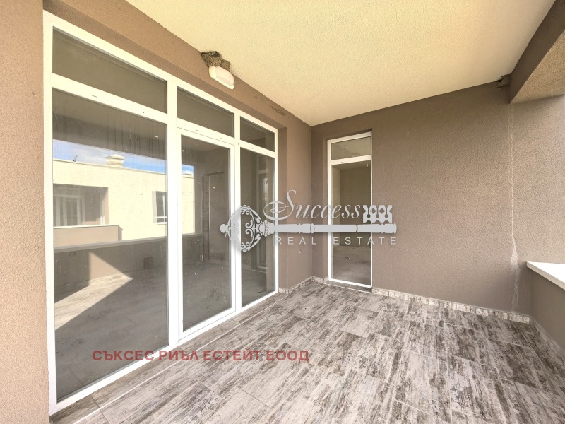 Продава КЪЩА, гр. Варна, м-т Боровец - юг, снимка 14 - Къщи - 49280192