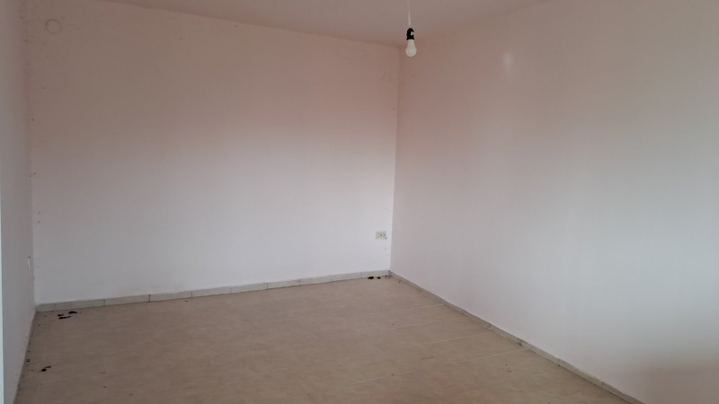 Продава КЪЩА, с. Яздач, област Стара Загора, снимка 4 - Къщи - 53126469