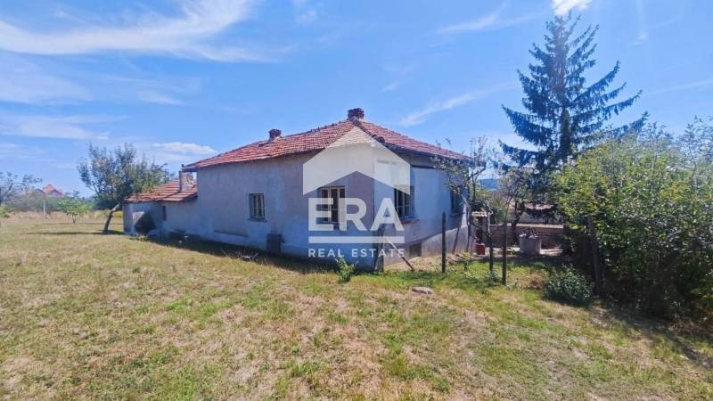 Продава КЪЩА, с. Козма презвитер, област Търговище, снимка 2 - Къщи - 53537942