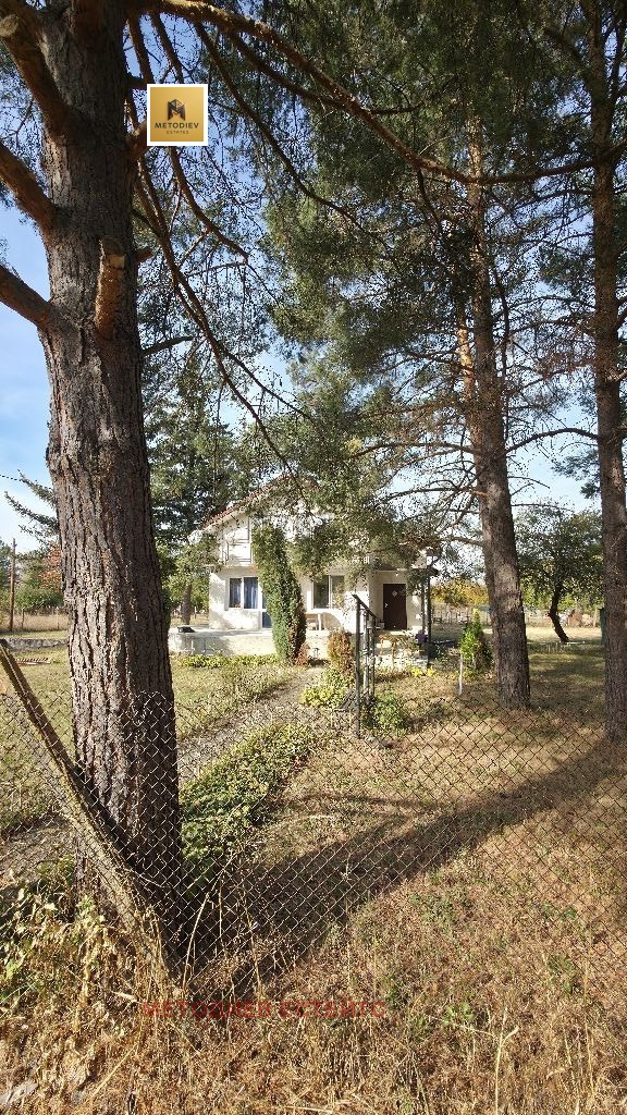 Продава КЪЩА, с. Негованци, област Перник, снимка 5 - Къщи - 56242617