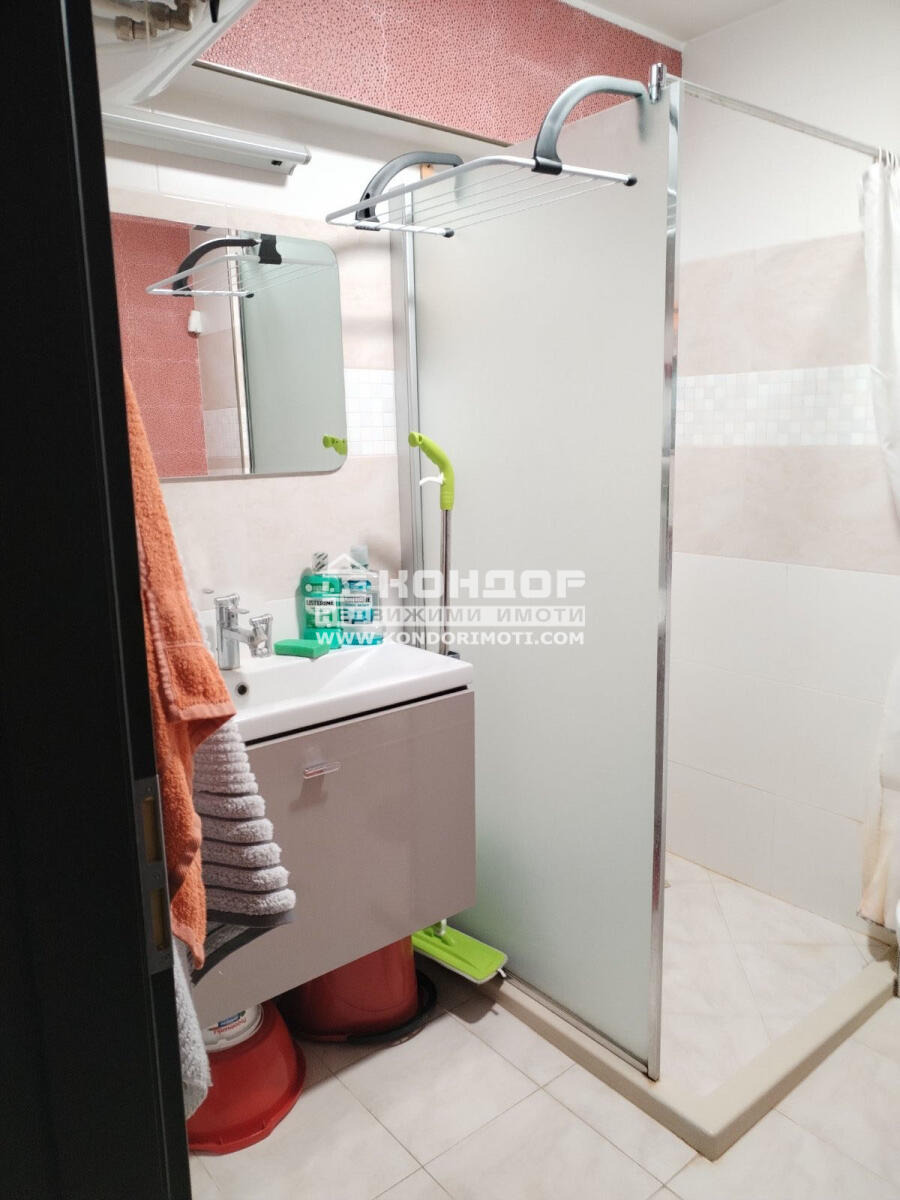 Продава 2-СТАЕН, гр. Пловдив, Кючук Париж, снимка 6 - Апартаменти - 54630273