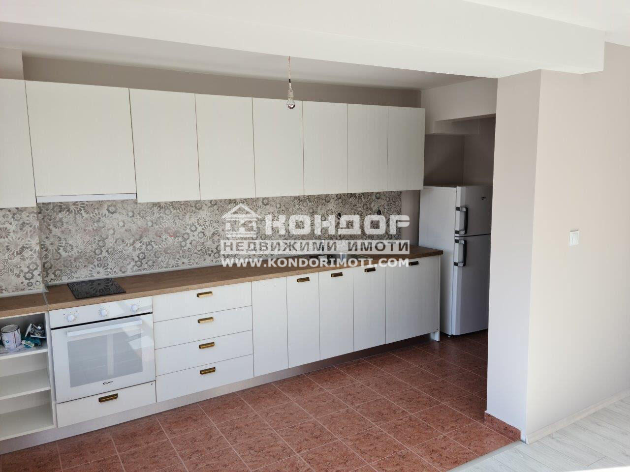 Продава 2-СТАЕН, гр. Пловдив, Кючук Париж, снимка 2 - Апартаменти - 54630273
