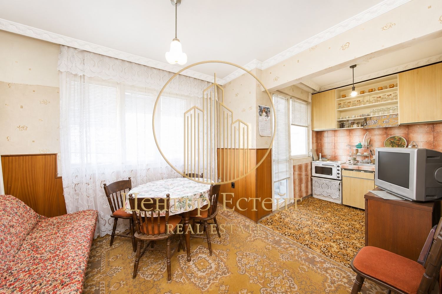 Продава 4-СТАЕН, гр. Плевен, 9-ти квартал, снимка 3 - Апартаменти - 54675852