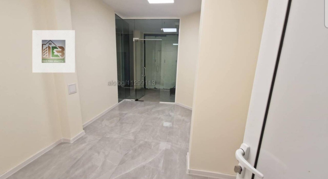 Продава МАГАЗИН, гр. Русе, Център, снимка 4 - Магазини - 56225733