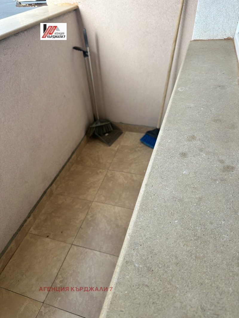 Продава 2-СТАЕН, гр. Кърджали, Възрожденци, снимка 10 - Апартаменти - 53226959