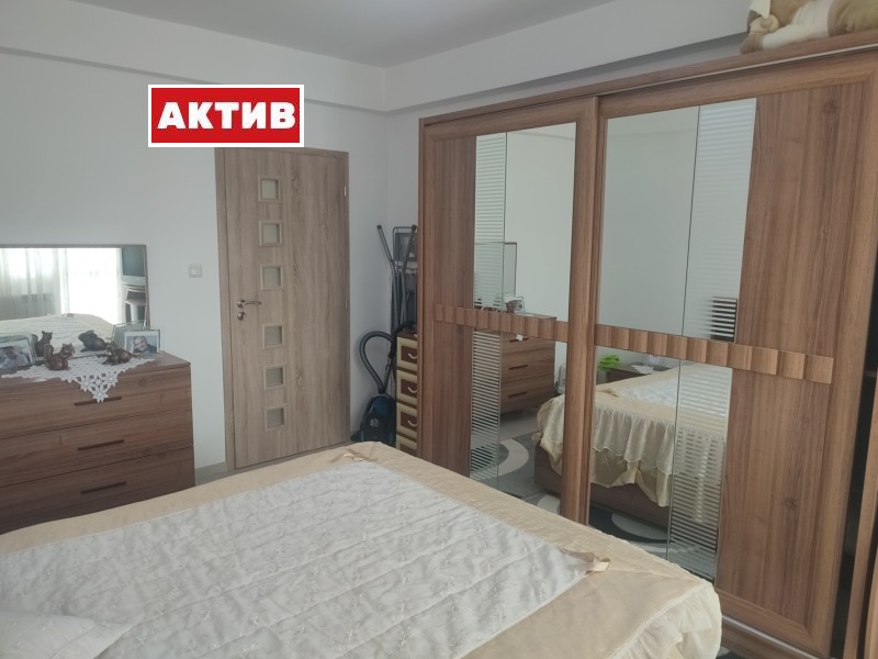 Продава 3-СТАЕН, гр. Търговище, Вароша, снимка 10 - Aпартаменти - 49511881