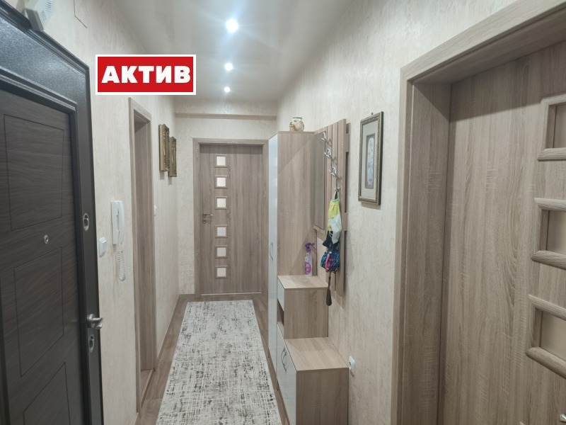 Продава 3-СТАЕН, гр. Търговище, Вароша, снимка 15 - Aпартаменти - 49511881