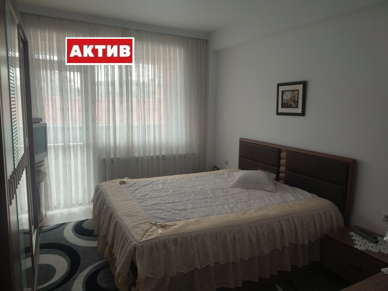 Продава 3-СТАЕН, гр. Търговище, Вароша, снимка 8 - Aпартаменти - 49511881