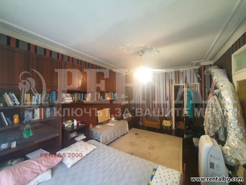 Продава 3-СТАЕН, гр. Пловдив, Център, снимка 2 - Апартаменти - 53096684