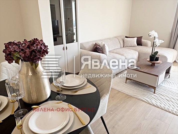 Продава 3-СТАЕН, гр. Свети Влас, област Бургас