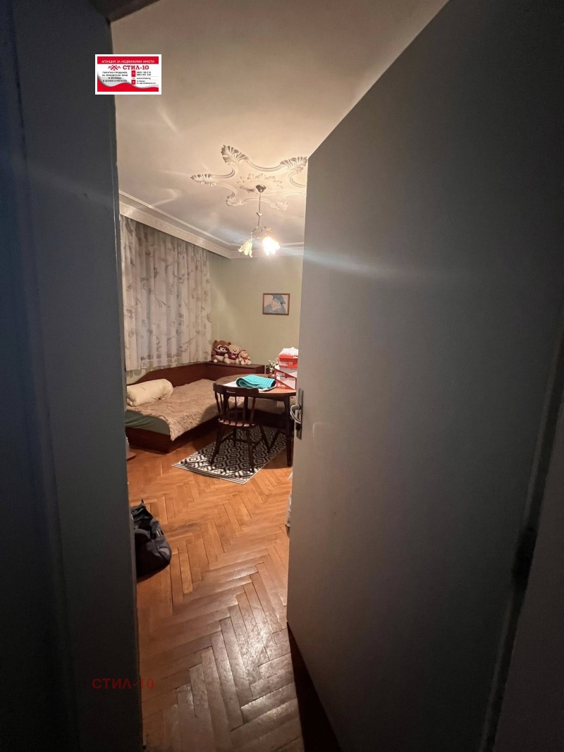 Продава 4-СТАЕН, гр. Шумен, Куршун чешма, снимка 6 - Апартаменти - 52512392