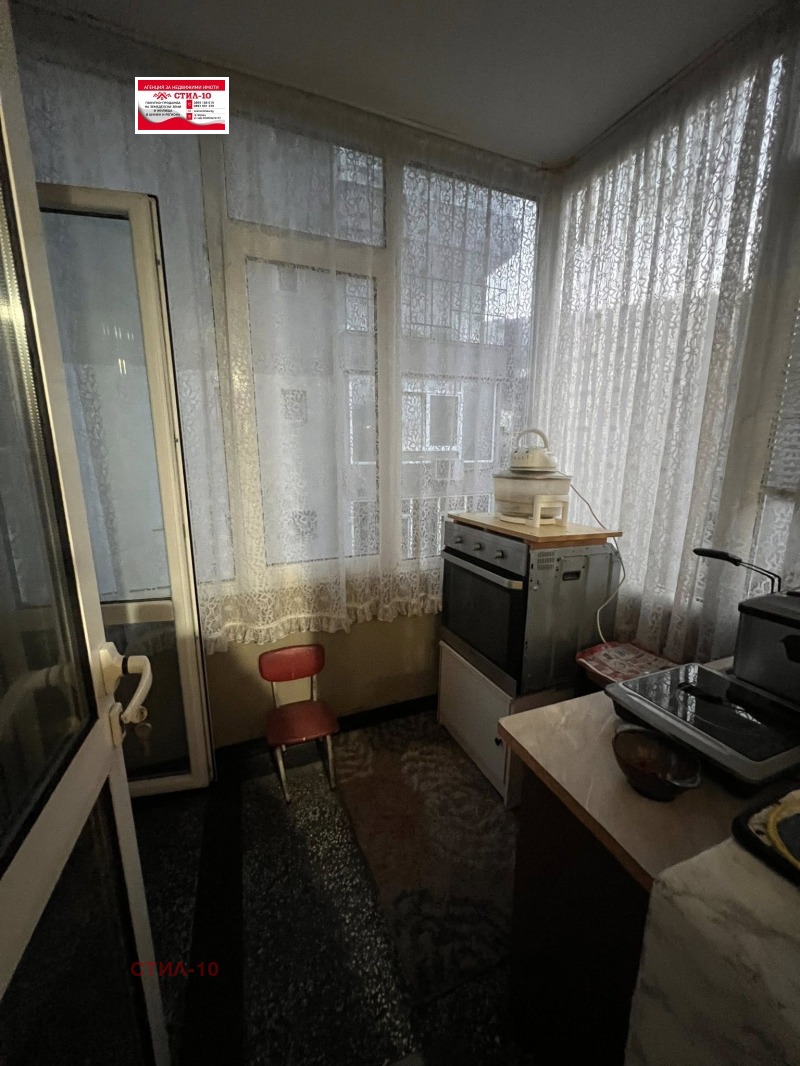 Продава 4-СТАЕН, гр. Шумен, Куршун чешма, снимка 14 - Апартаменти - 52512392