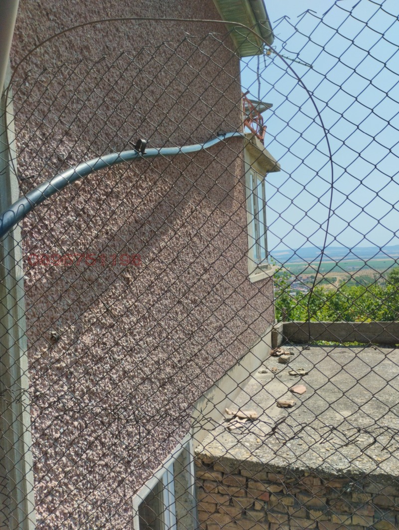 Продава ВИЛА, гр. Шумен, Дивдядово, снимка 2 - Вили - 52779310