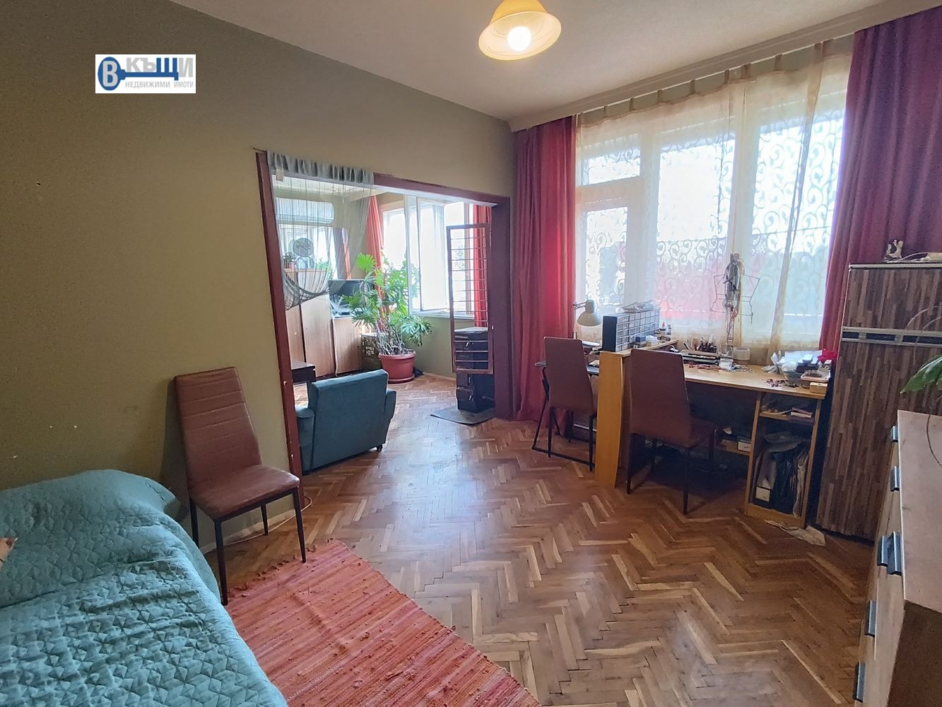 Продава МНОГОСТАЕН, гр. Велико Търново, Акация, снимка 2 - Апартаменти - 51719348