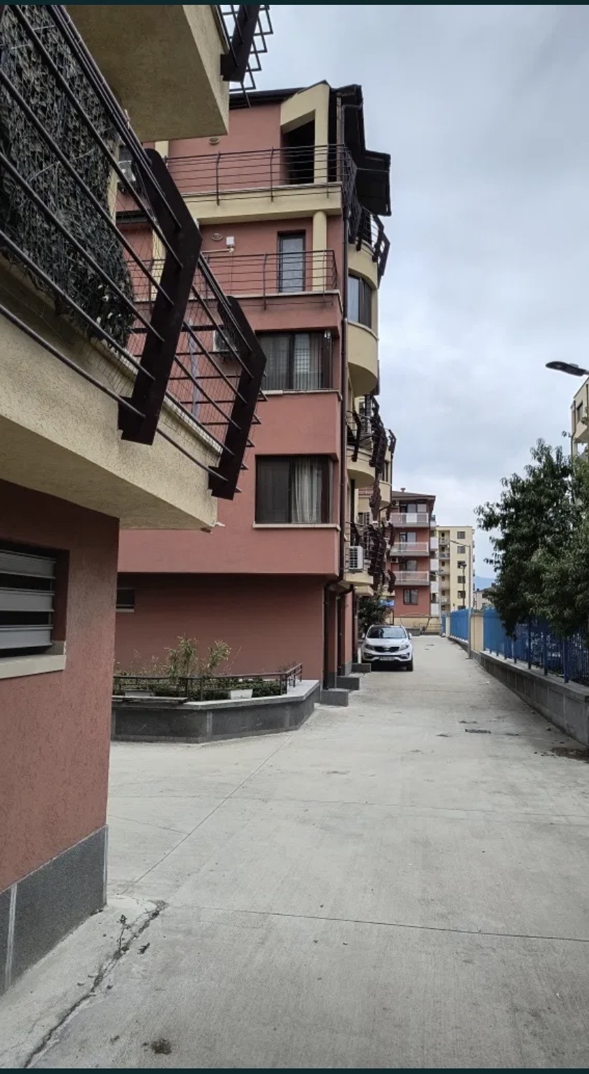Продава ГАРАЖ, ПАРКОМЯСТО, гр. Пловдив, Кючук Париж, снимка 2 - Гаражи и паркоместа - 54724384