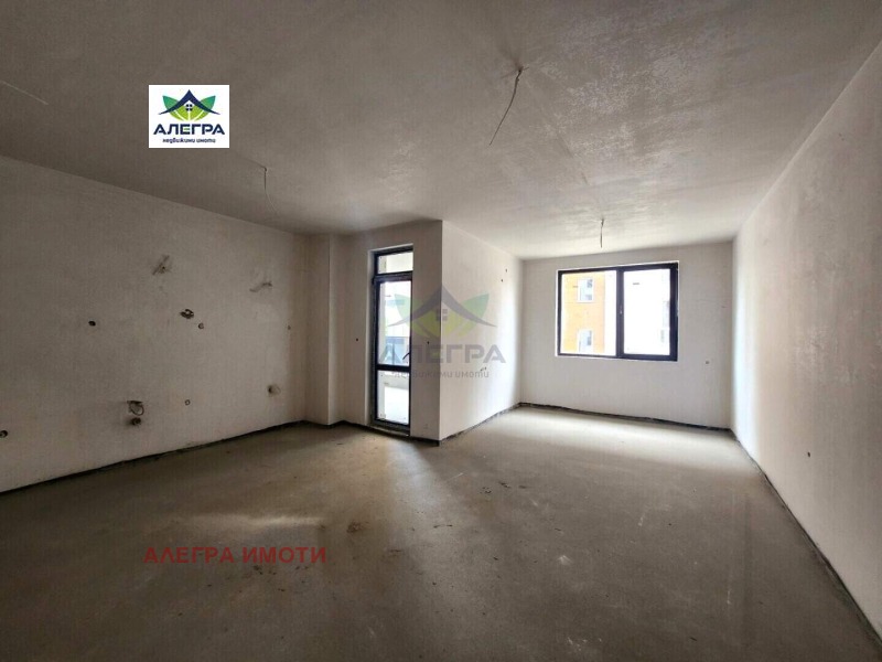 Продава 2-СТАЕН, гр. Пазарджик, Център, снимка 2 - Апартаменти - 53082782