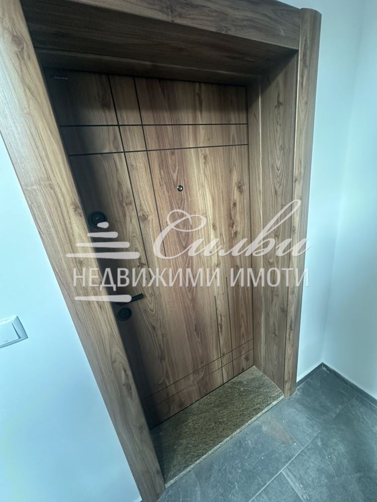 Продава 4-СТАЕН, гр. Шумен, 2-ри корпус, снимка 8 - Aпартаменти - 48068067