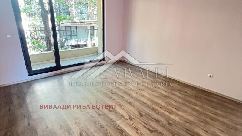 Продава 4-СТАЕН, гр. Варна, Център, снимка 7 - Апартаменти - 52806505