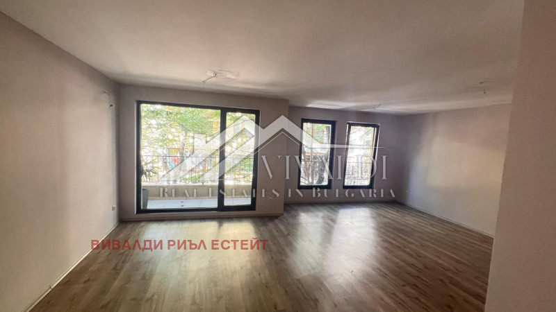 Продава 4-СТАЕН, гр. Варна, Център