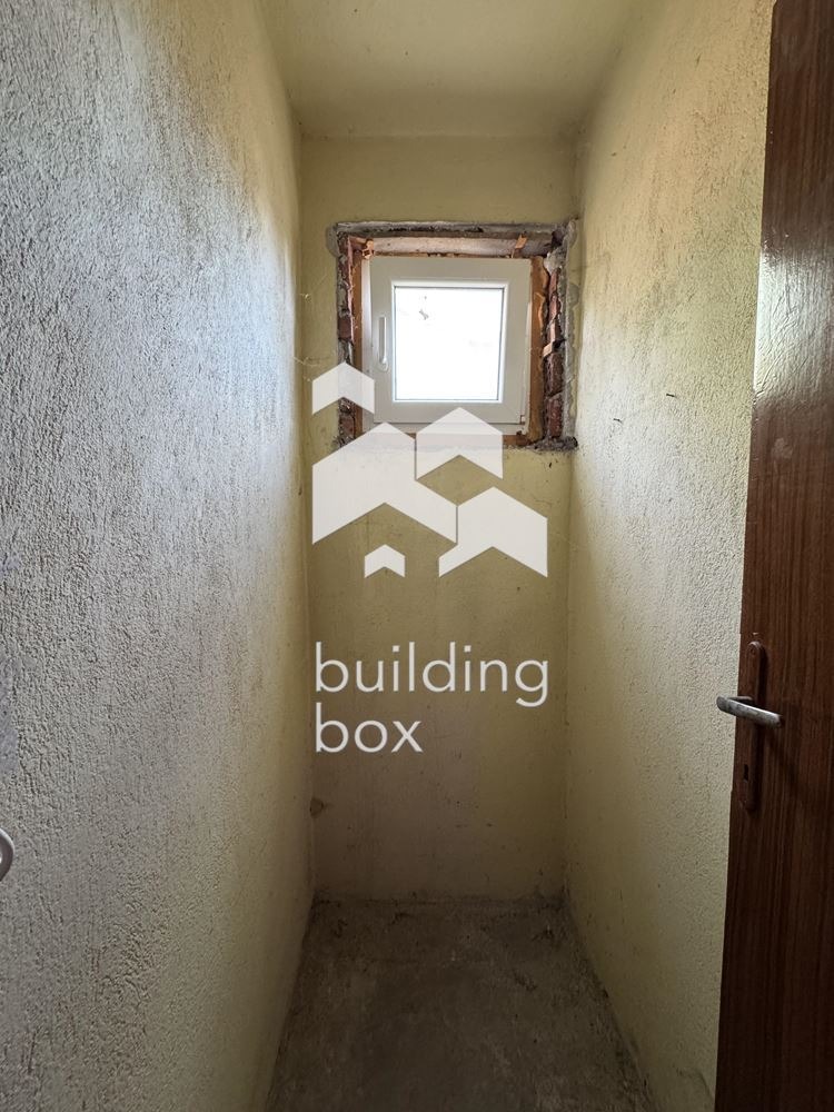 Продава ЕТАЖ ОТ КЪЩА, гр. София, гр. Банкя, снимка 8 - Етаж от къща - 53340894