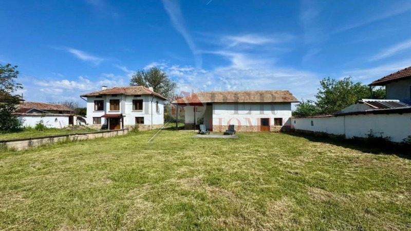 Продава КЪЩА, с. Ресен, област Велико Търново, снимка 16 - Къщи - 52622650