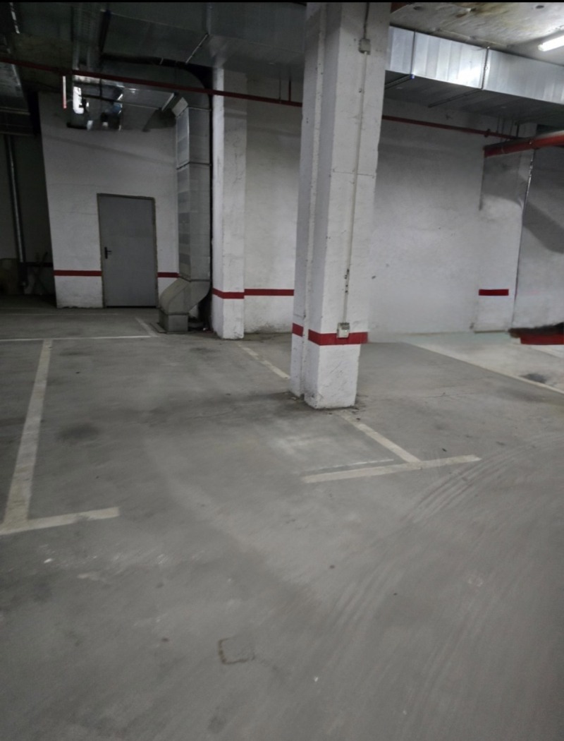 Продава ГАРАЖ, ПАРКОМЯСТО, гр. Пловдив, Южен, снимка 2 - Гаражи и паркоместа - 53324580