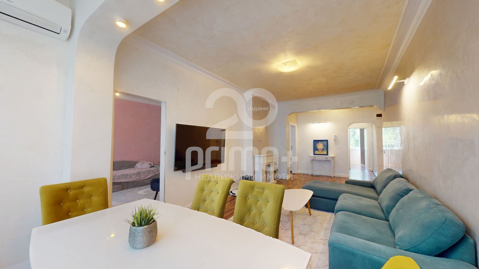 Продава 3-СТАЕН, гр. София, Център, снимка 2 - Апартаменти - 53782753