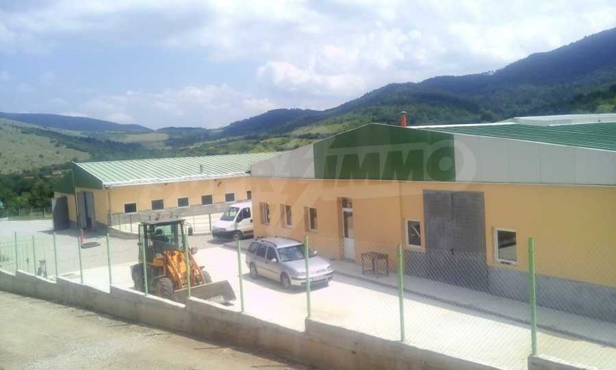 Продава БИЗНЕС ИМОТ, гр. Белоградчик, област Видин