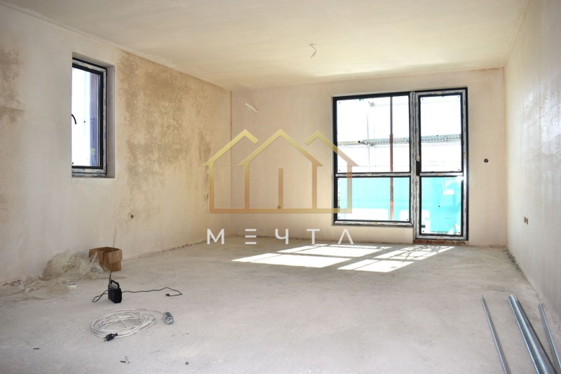 À vendre  2 chambres Plovdiv , Belomorski , 99 m² | 41721381
