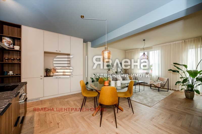 Продава 3-СТАЕН, гр. София, Оборище, снимка 3 - Апартаменти - 53952769