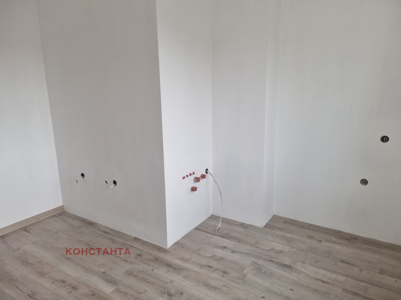 Продава МНОГОСТАЕН, гр. Стара Загора, Железник - център, снимка 7 - Апартаменти - 52567753