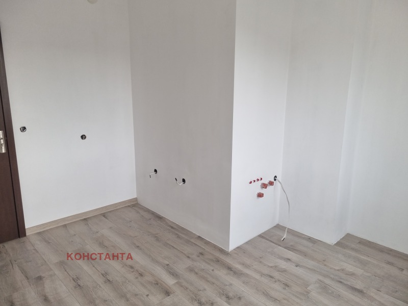 Продава МНОГОСТАЕН, гр. Стара Загора, Железник - център, снимка 6 - Апартаменти - 52567753