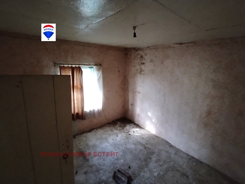 Продава КЪЩА, с. Горно Абланово, област Русе, снимка 13 - Къщи - 52167673