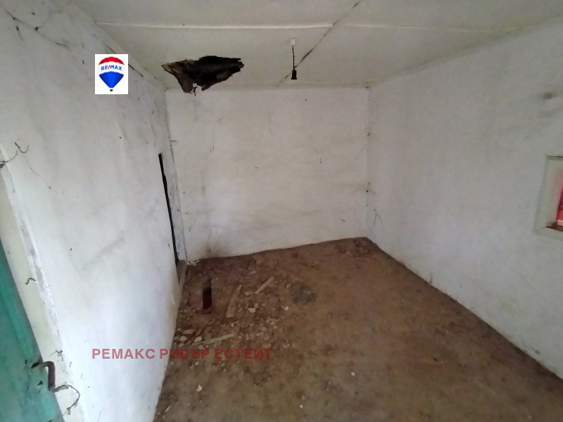 Продава КЪЩА, с. Горно Абланово, област Русе, снимка 11 - Къщи - 52167673