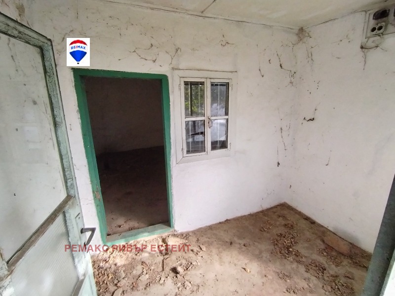 Продава КЪЩА, с. Горно Абланово, област Русе, снимка 10 - Къщи - 52167673